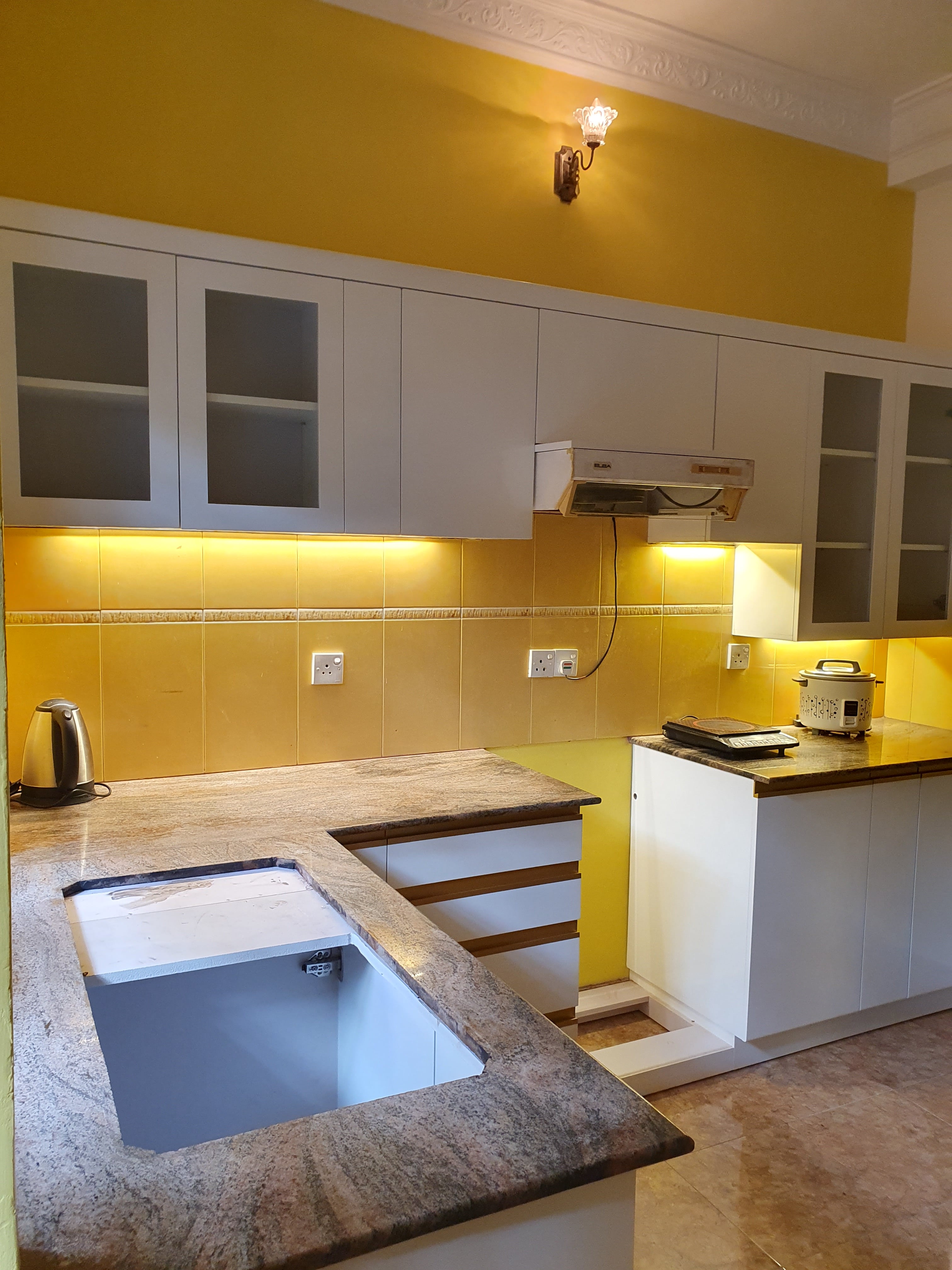 Exquisite Kitchen Cabinets