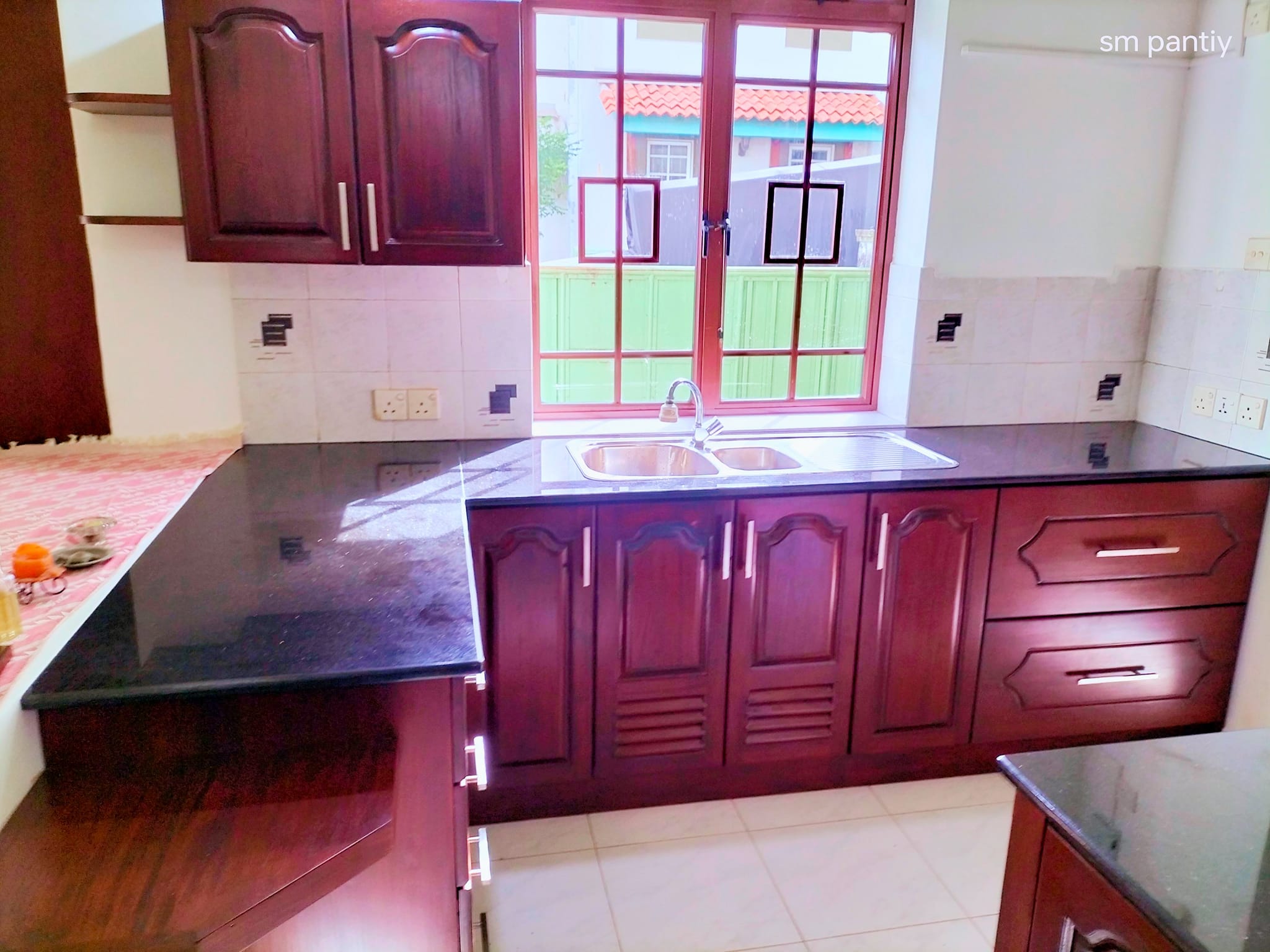 Exquisite Kitchen Cabinets