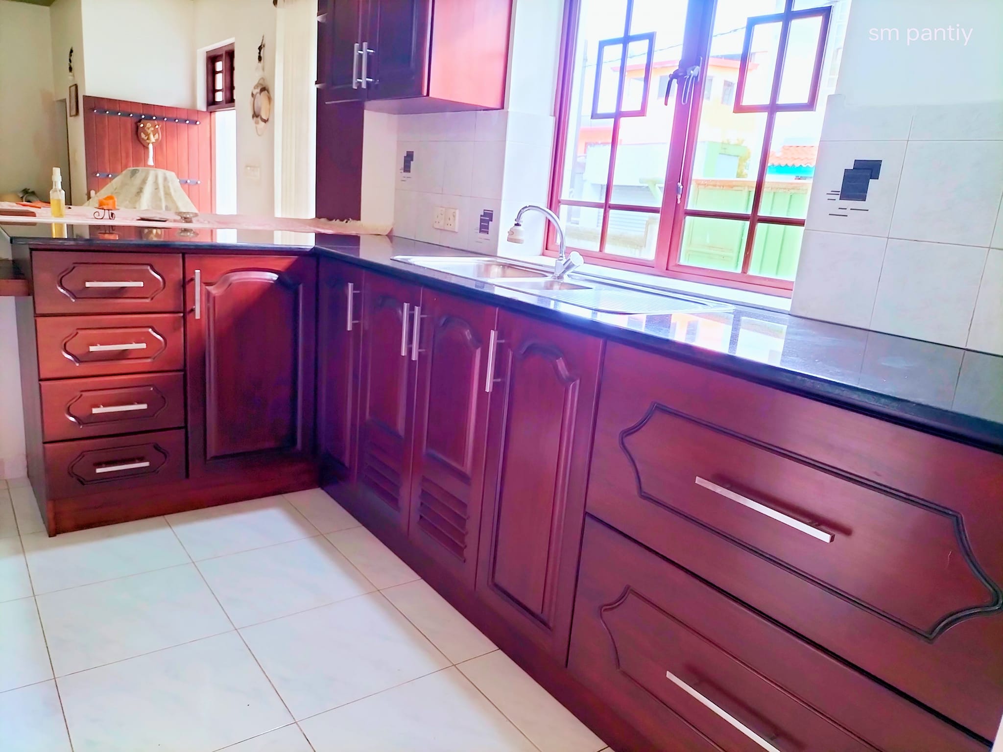 Exquisite Kitchen Cabinets